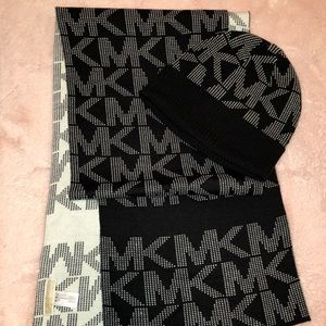 Michael Kors matching scarf and hat set